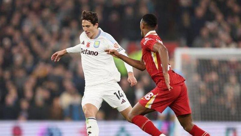 羽毛球附加赛焦点战:祁连雄狮队淘汰对手塞外雷豹队,外线火力全开。技战术储备厚实 羽毛球附加赛焦点战:祁连雄狮队淘汰对手塞外雷豹队,外线火力全开。技战术储备厚实