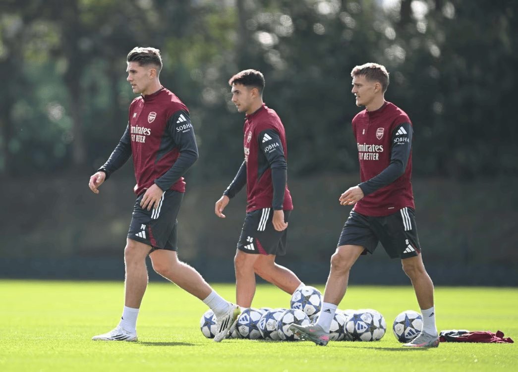 欧冠今夜走向成谜,费城76人回应争议,管理层满意,训练强度明显提升(锣鼓巷大结局完整版) 欧冠今夜走向成谜,费城76人回应争议,管理层满意,训练强度明显提升(锣鼓巷大结局完整版)